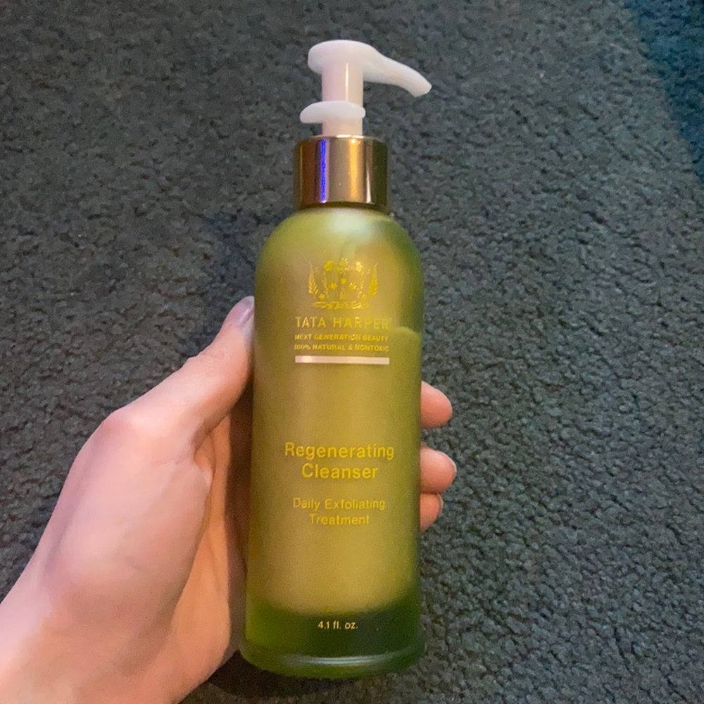 New Regenerating Cleanser